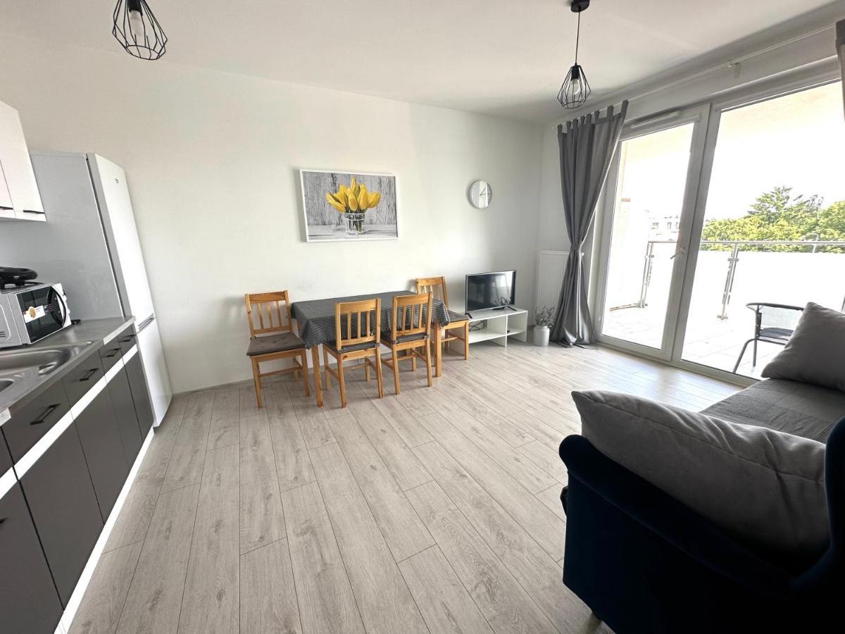Sdh 1 Radzymin Comfortable Apartment Near Warsaw ภายนอก รูปภาพ