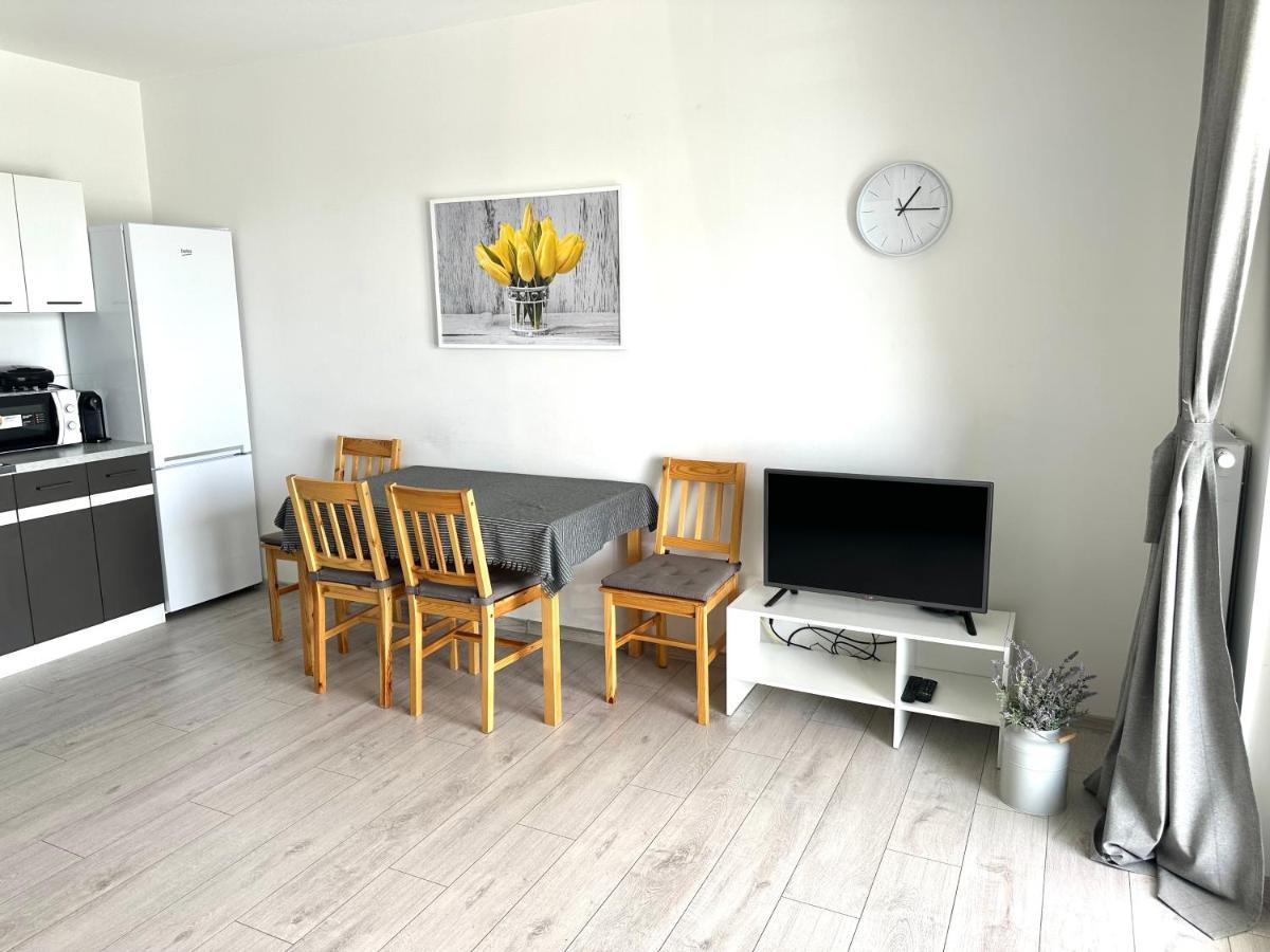 Sdh 1 Radzymin Comfortable Apartment Near Warsaw ภายนอก รูปภาพ