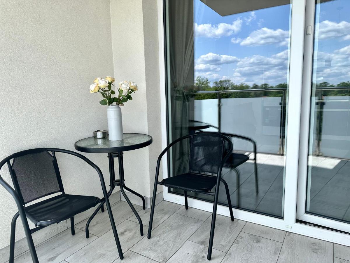 Sdh 1 Radzymin Comfortable Apartment Near Warsaw ภายนอก รูปภาพ
